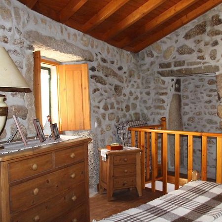 Maison d'hôtes Casa D'Avo Maria à Seia Extérieur photo
