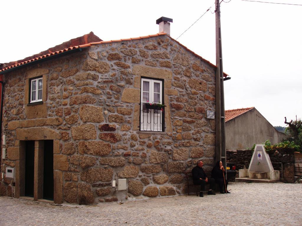 Maison d'hôtes Casa D'Avo Maria à Seia Chambre photo