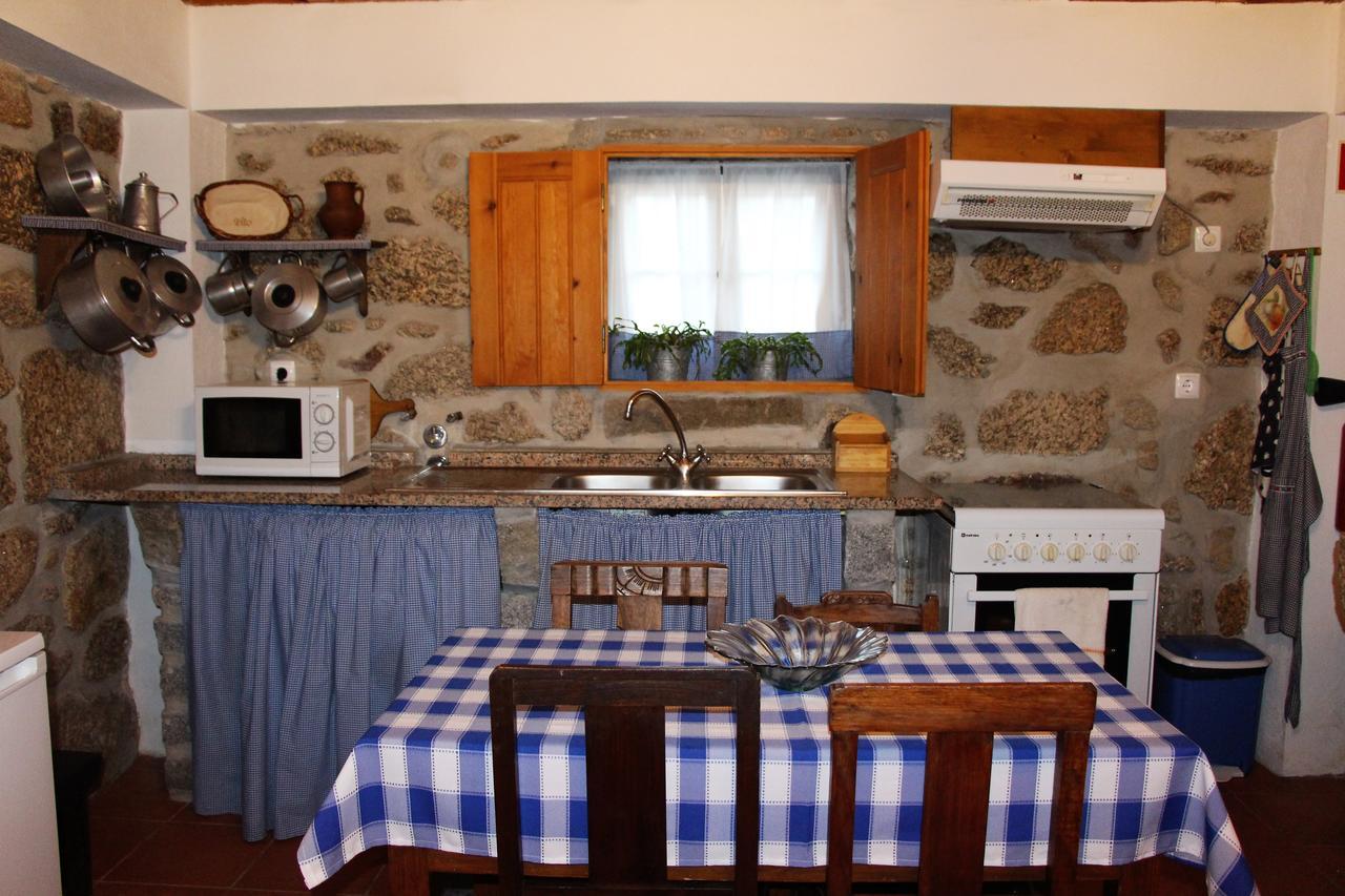 Maison d'hôtes Casa D'Avo Maria à Seia Extérieur photo