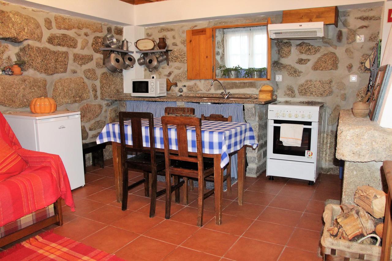 Maison d'hôtes Casa D'Avo Maria à Seia Extérieur photo